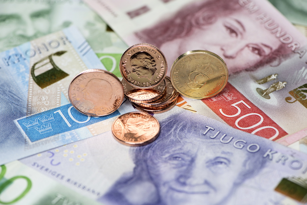 Svenska kronan får spö av norska