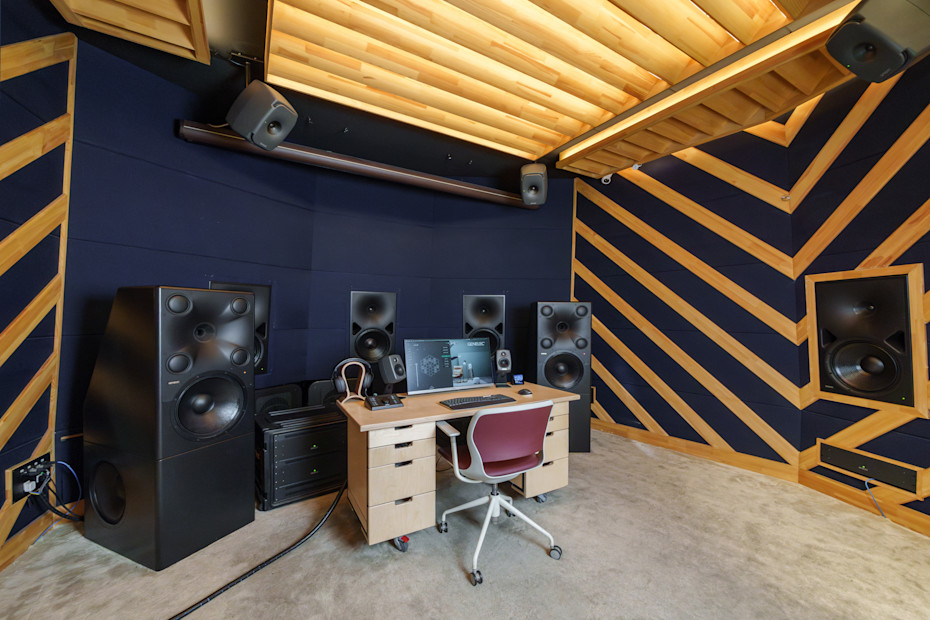 7.1.4 Immersive room