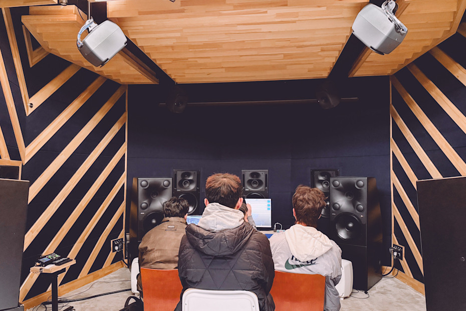 Snarky Puppy Preview in China