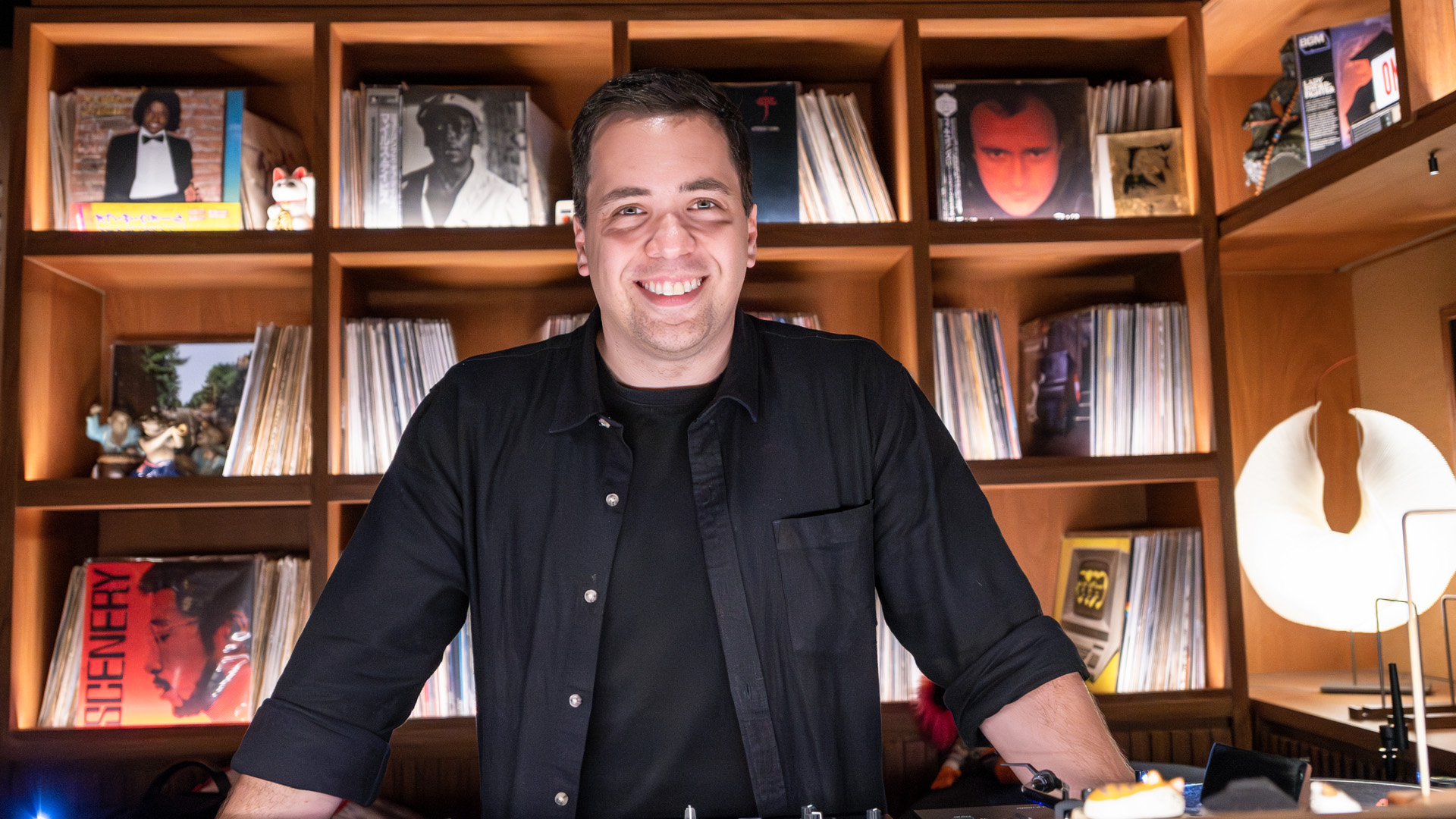 111 Listening Bar Danny Dee