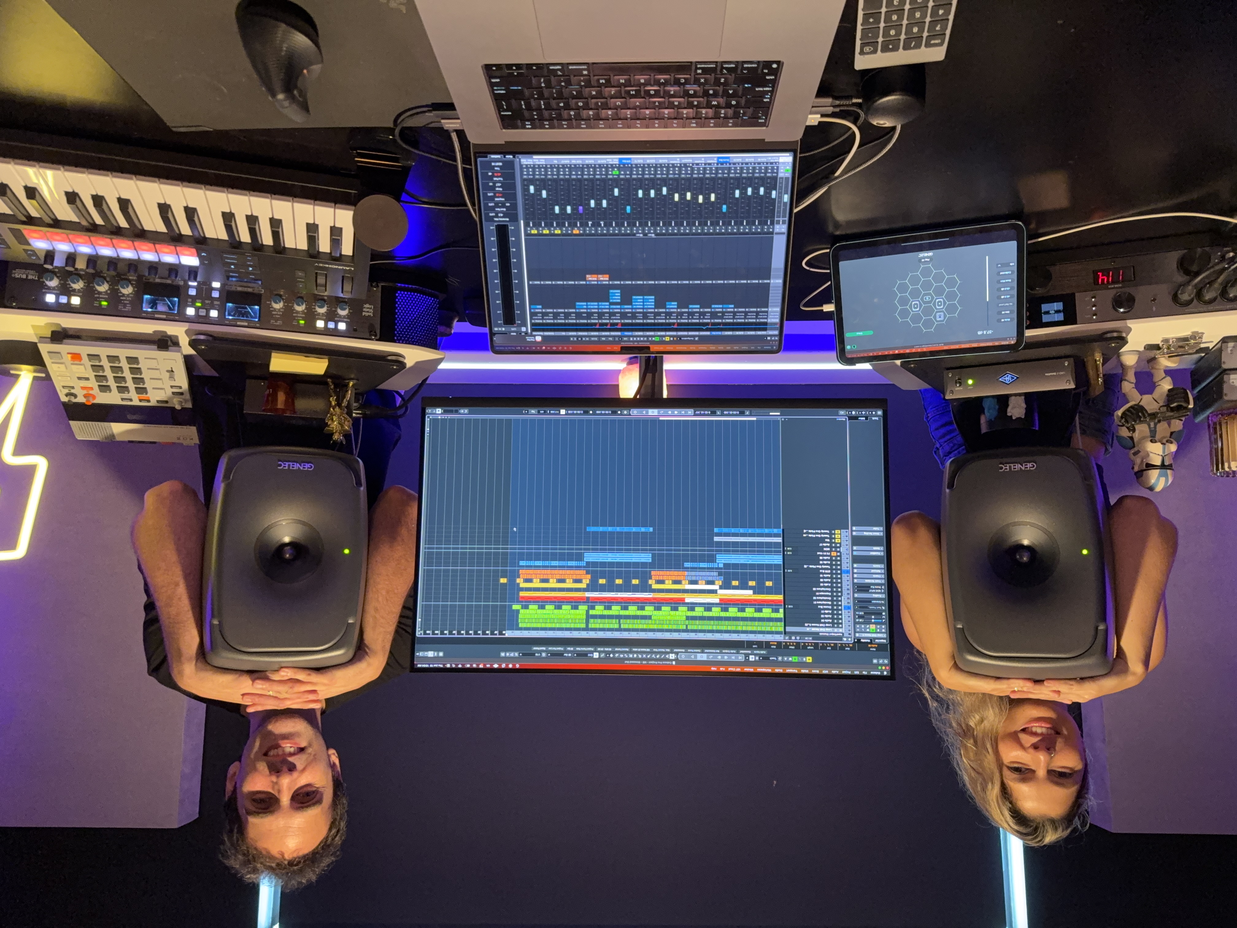 MakeMamaProud_Studio_2