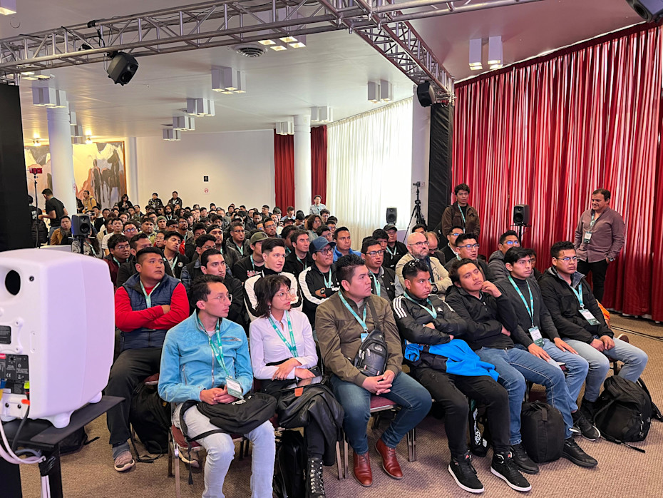 AESLAC24_SalaInmersiva_Genelec