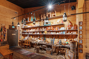 Santa’s Visitor Center web image 4