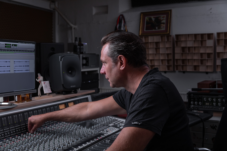 The BossHoss find the right mix with Genelec 8341s