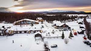 Santa's Visitor Center web image 1