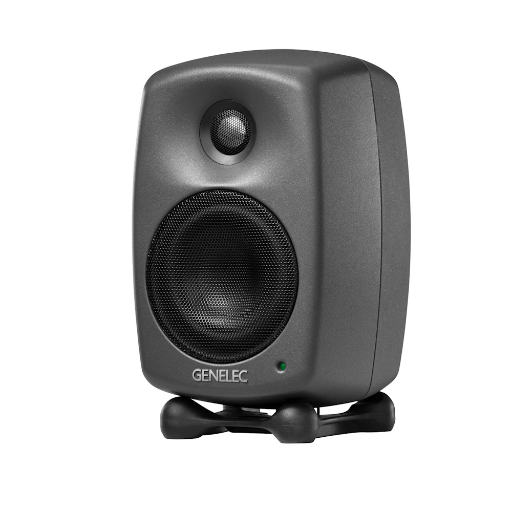 Genelec 8320A vista lateral
