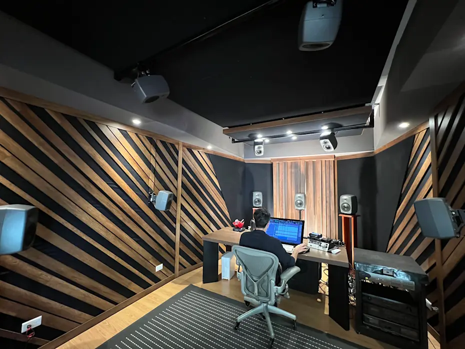 Daniel Pasquel Estudio la Increíble Sociedad 1