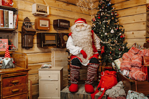 Santa's Visitor Center web image 2