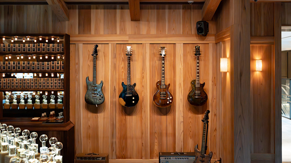 FUEGUIA 1833 web image 1