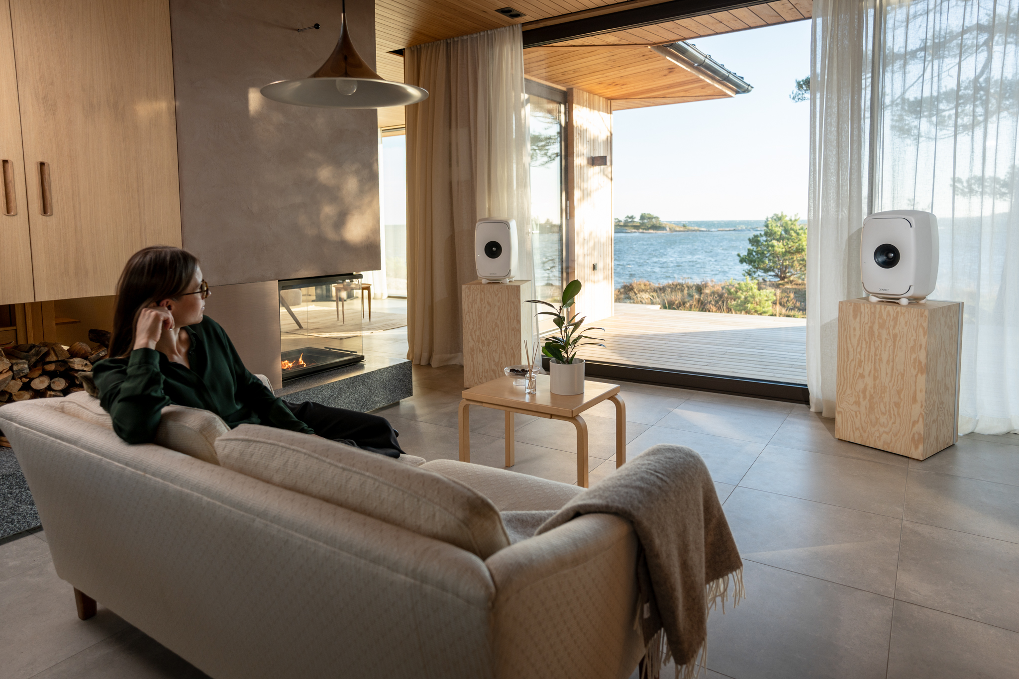 Home Listening - Genelec.com