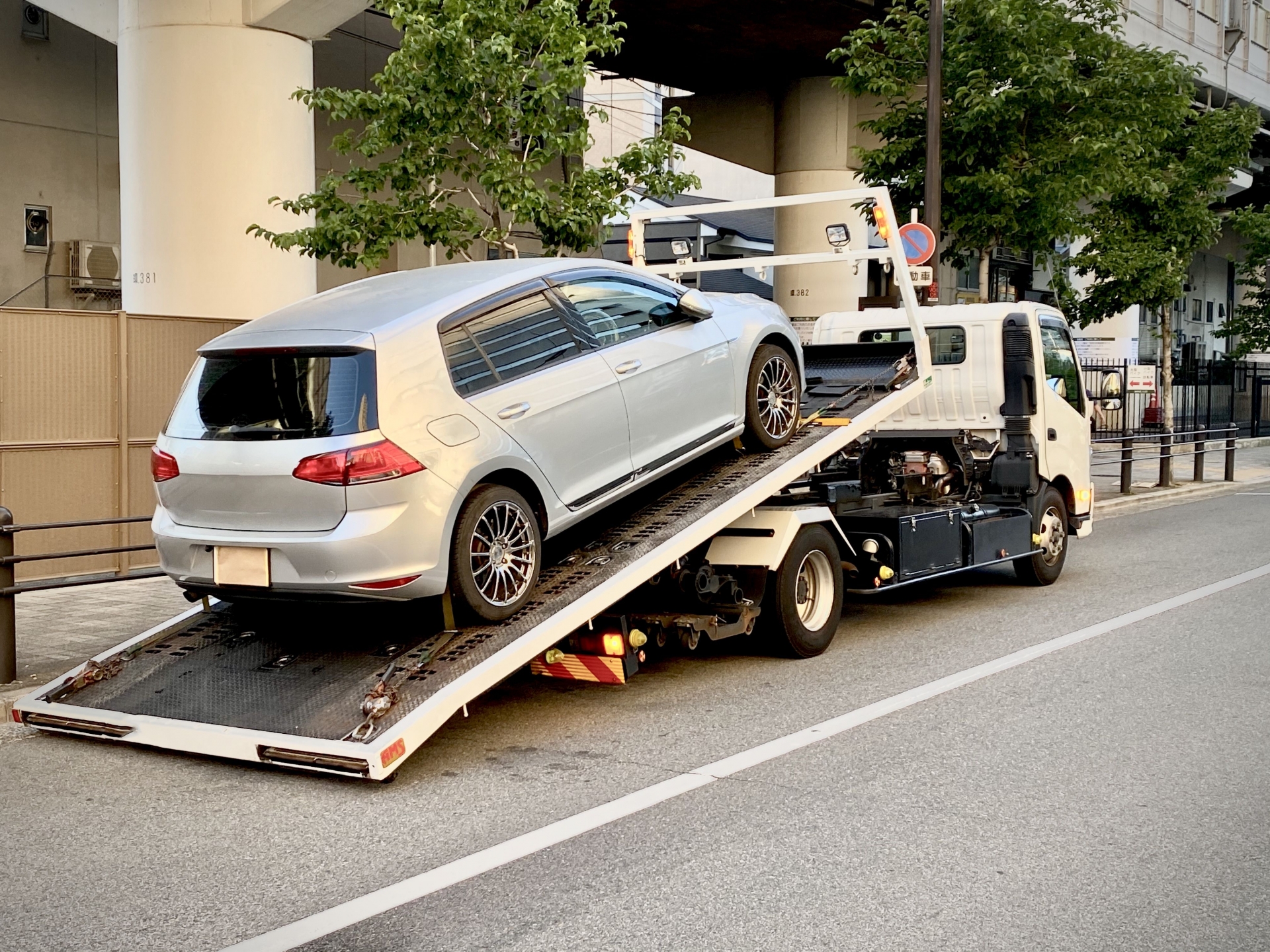 廃車にかかる費用相場とは 廃車の内訳費用や費用をおさえるポイントについても解説 Seibii