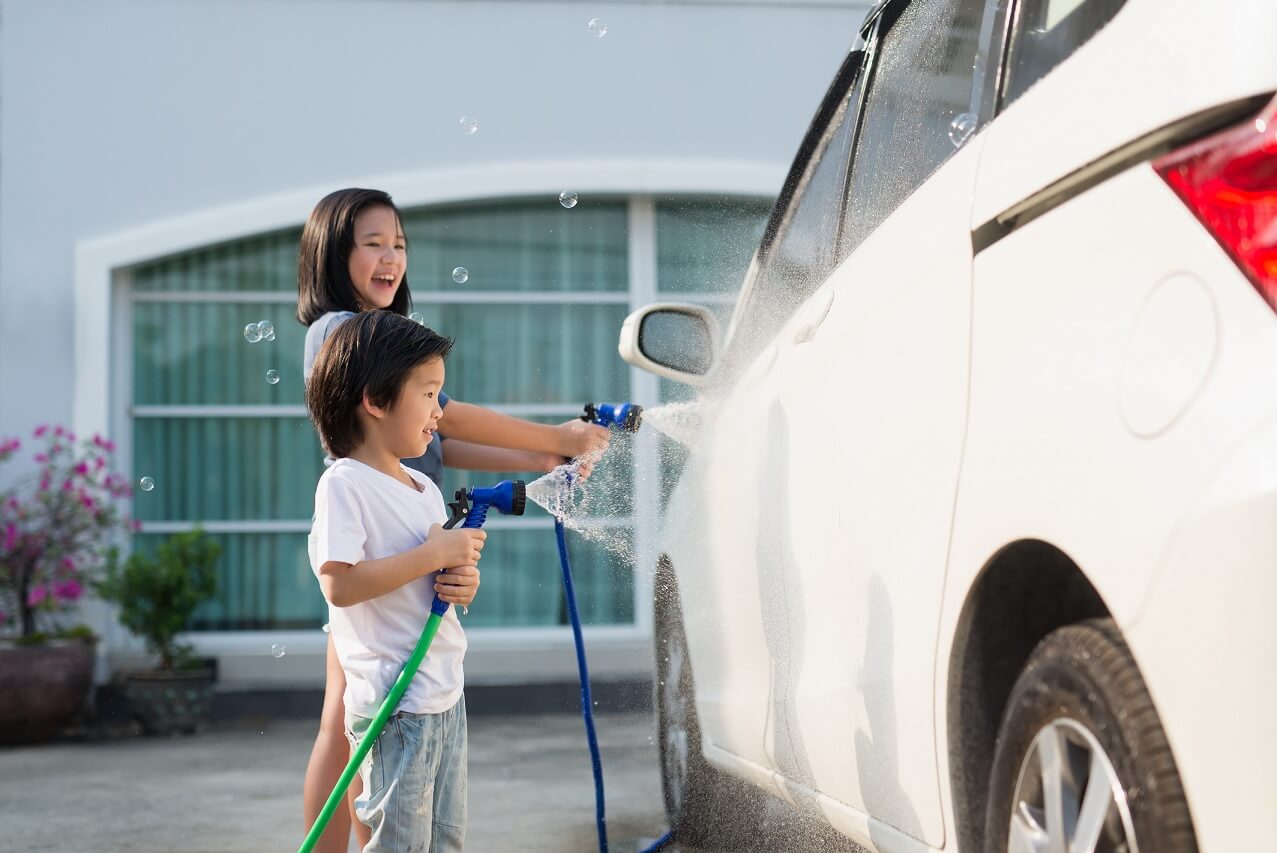 めんどくさい洗車を簡単に済ませる方法とは 時短術やおすすめアイテムも紹介 Seibii