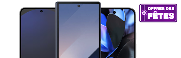 Trois téléphones intelligents affichés l'un à côté de l'autre.