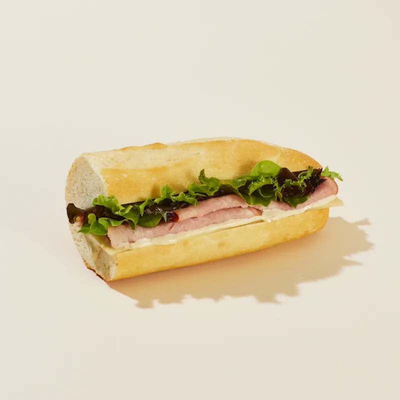 US004667 Prets Famous Ham & Cheese Baguette Slim
