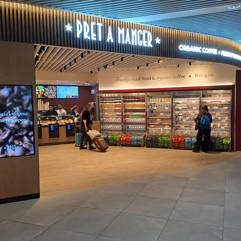 Pret is in Bologna Airport! (hooray!)