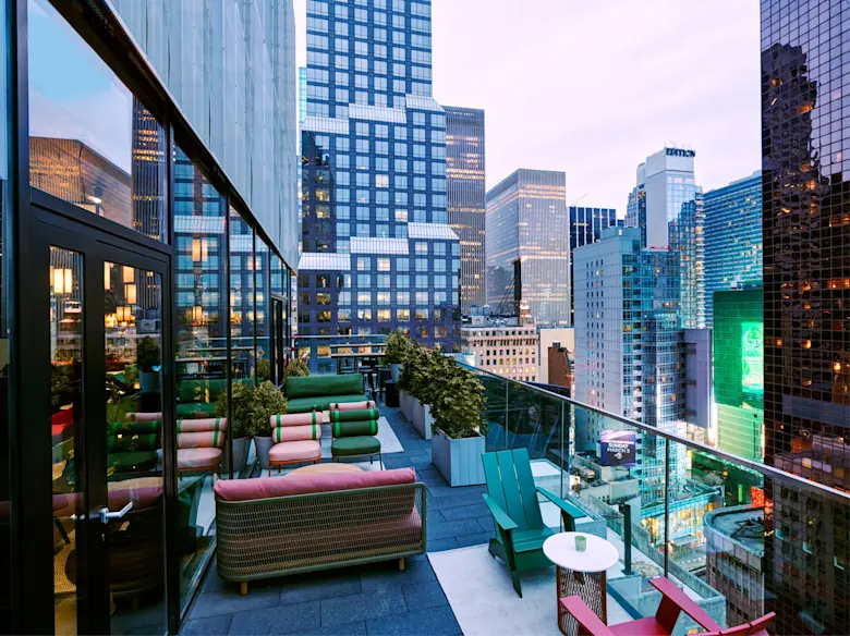 5x favourite cocktails at cloudM rooftop bars citizenM