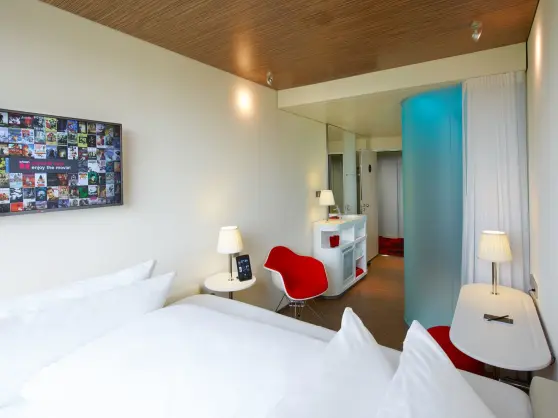 citizenM opens hotel on Champs-Élysées in Paris • Hotel Designs