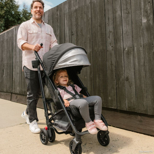 UPPAbaby G-LUXE Stroller - Jake (2018).