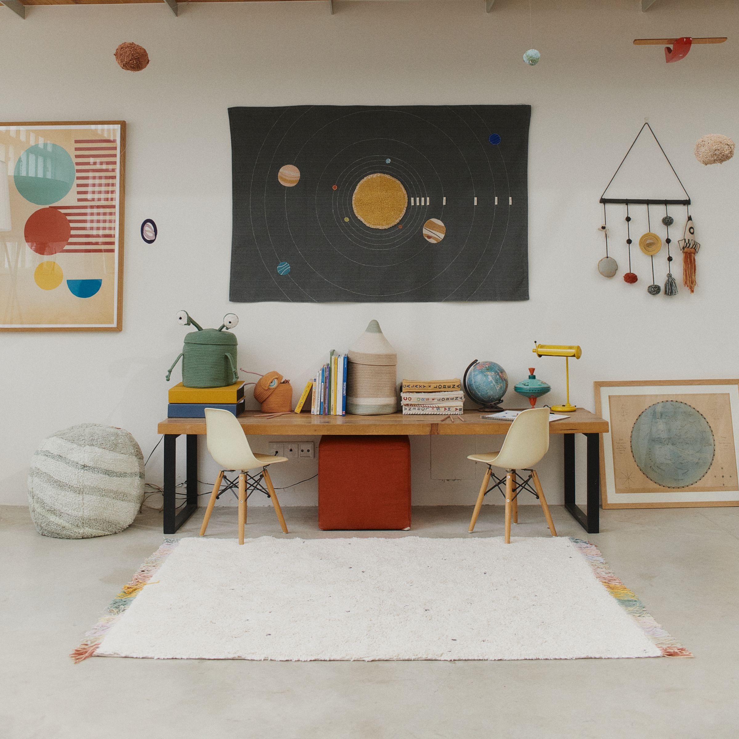 Lorena Canals Stardust Washable Rug - 5’ 7” X 8’.