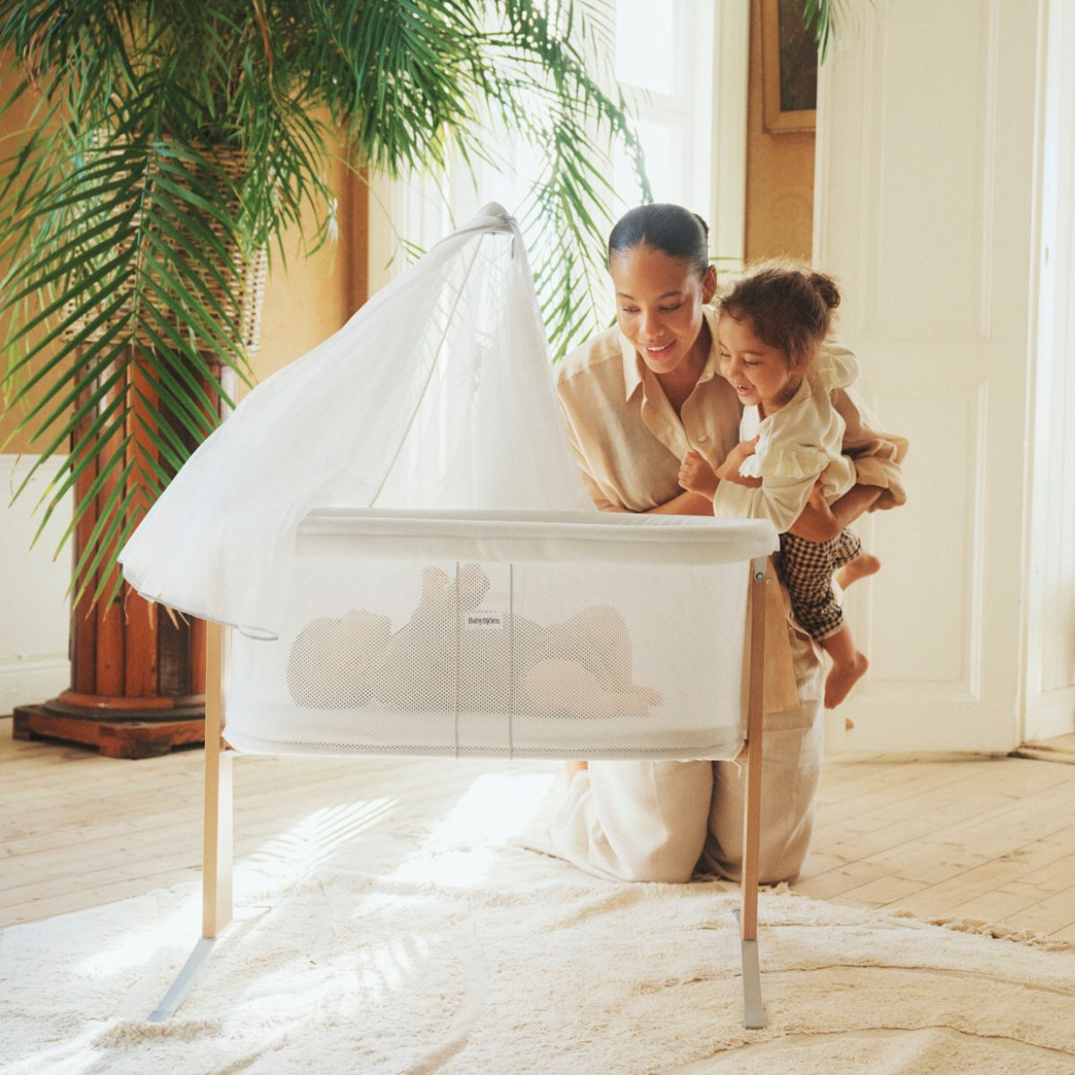 BabyBjörn Bassinet Cradle - White.
