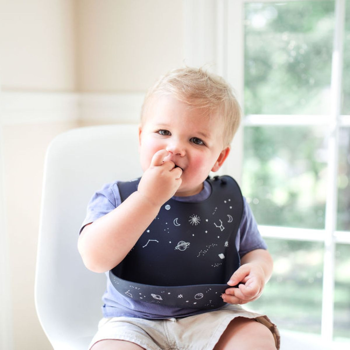 Loulou Lollipop Printed Silicone Bib - Space.