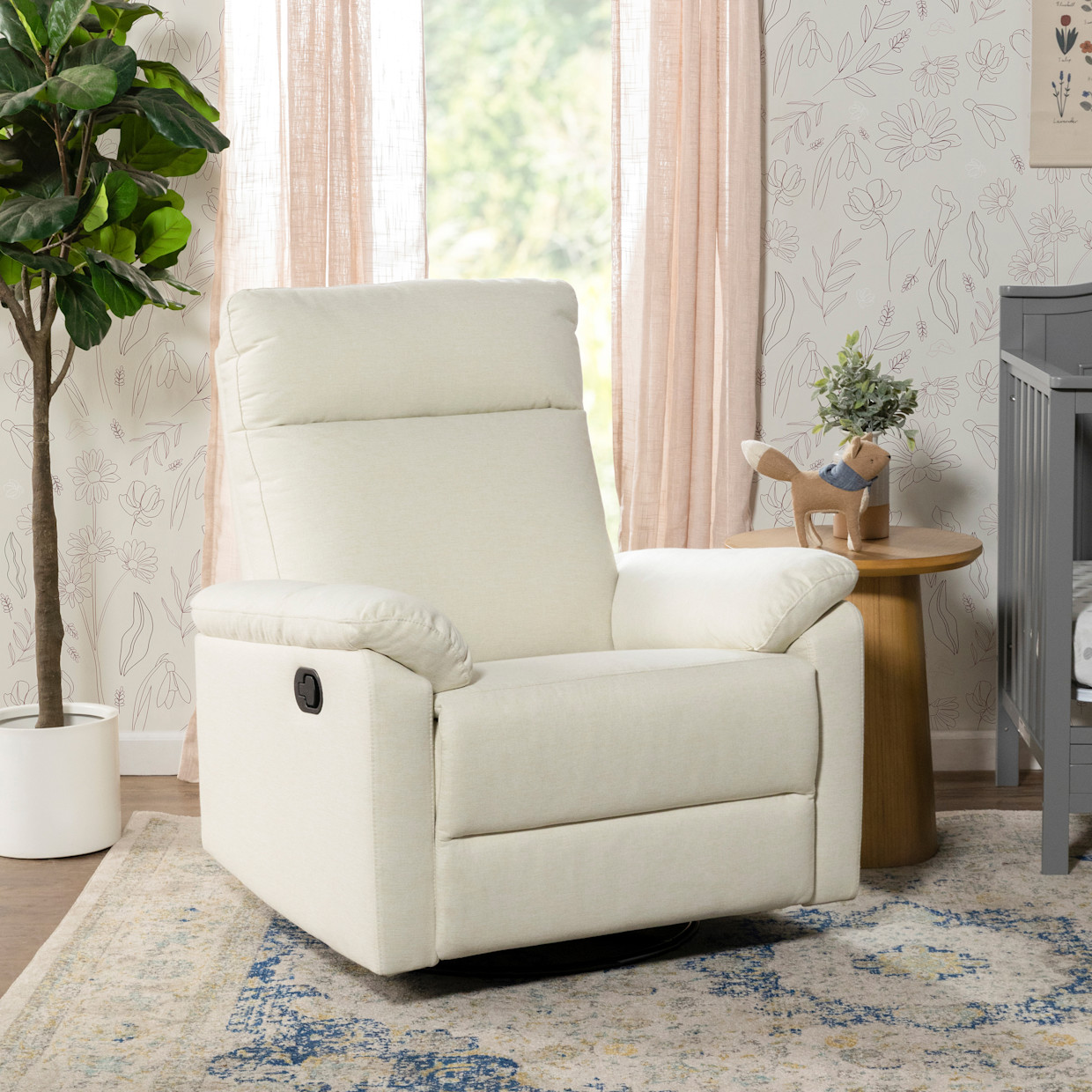 daVinci Suzy Manual Recliner and Swivel Glider - Vanilla.