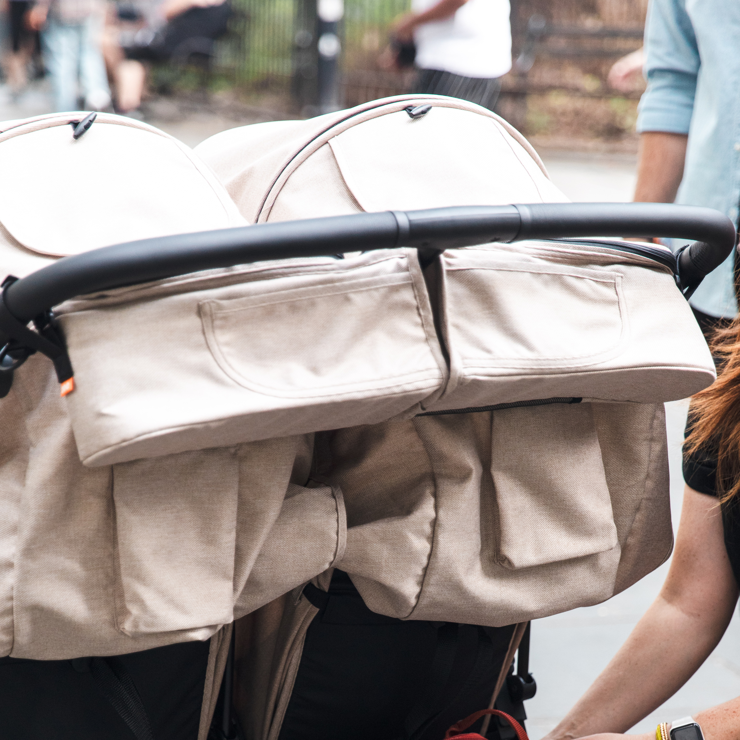 Zoe Double Stroller Organizer - Sand.