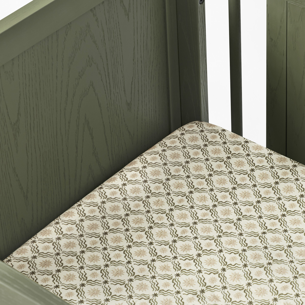 babyletto Organic Brushed Cotton Crib Sheet - Juniper Star.