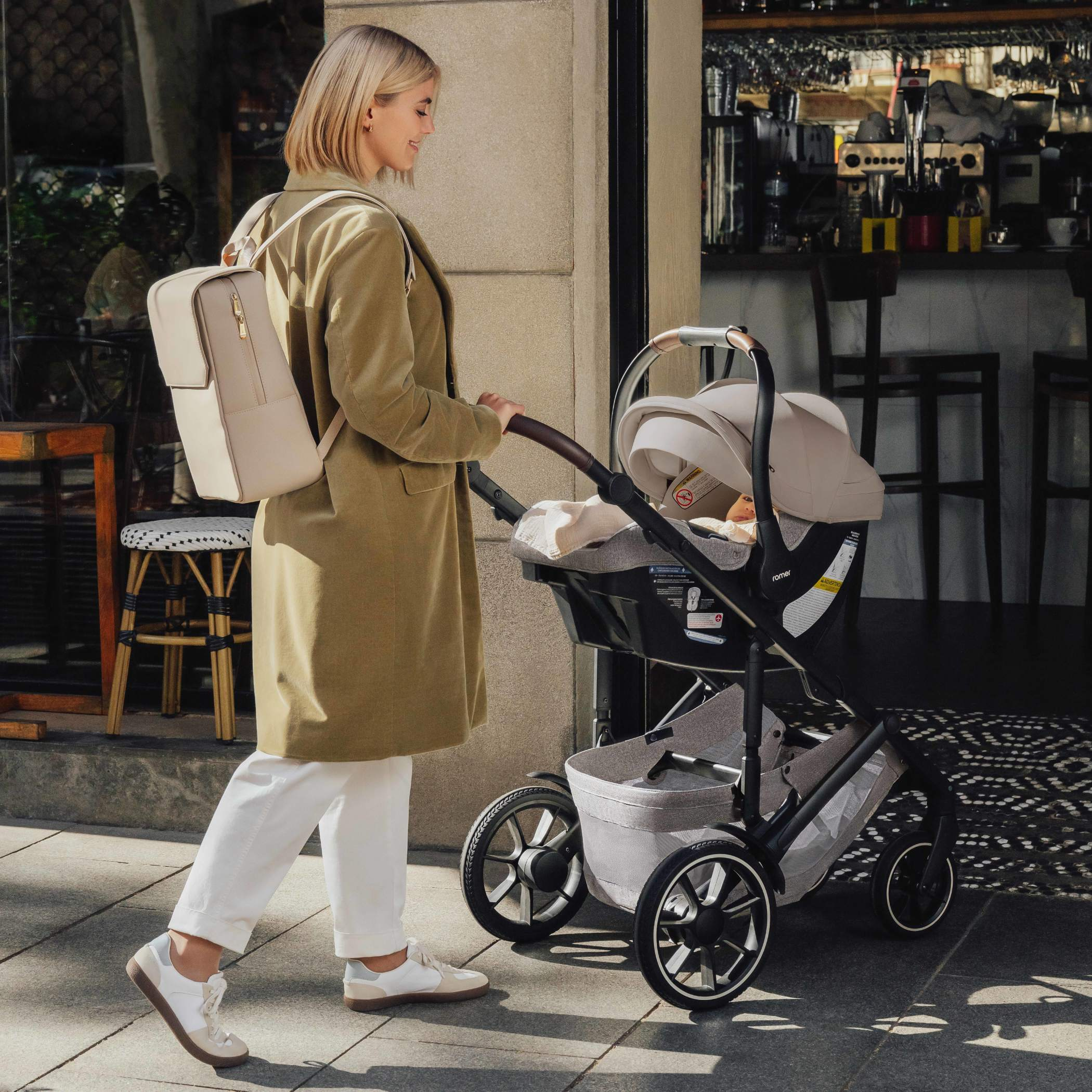 Romer Juni & Tura Travel System - Truffle.