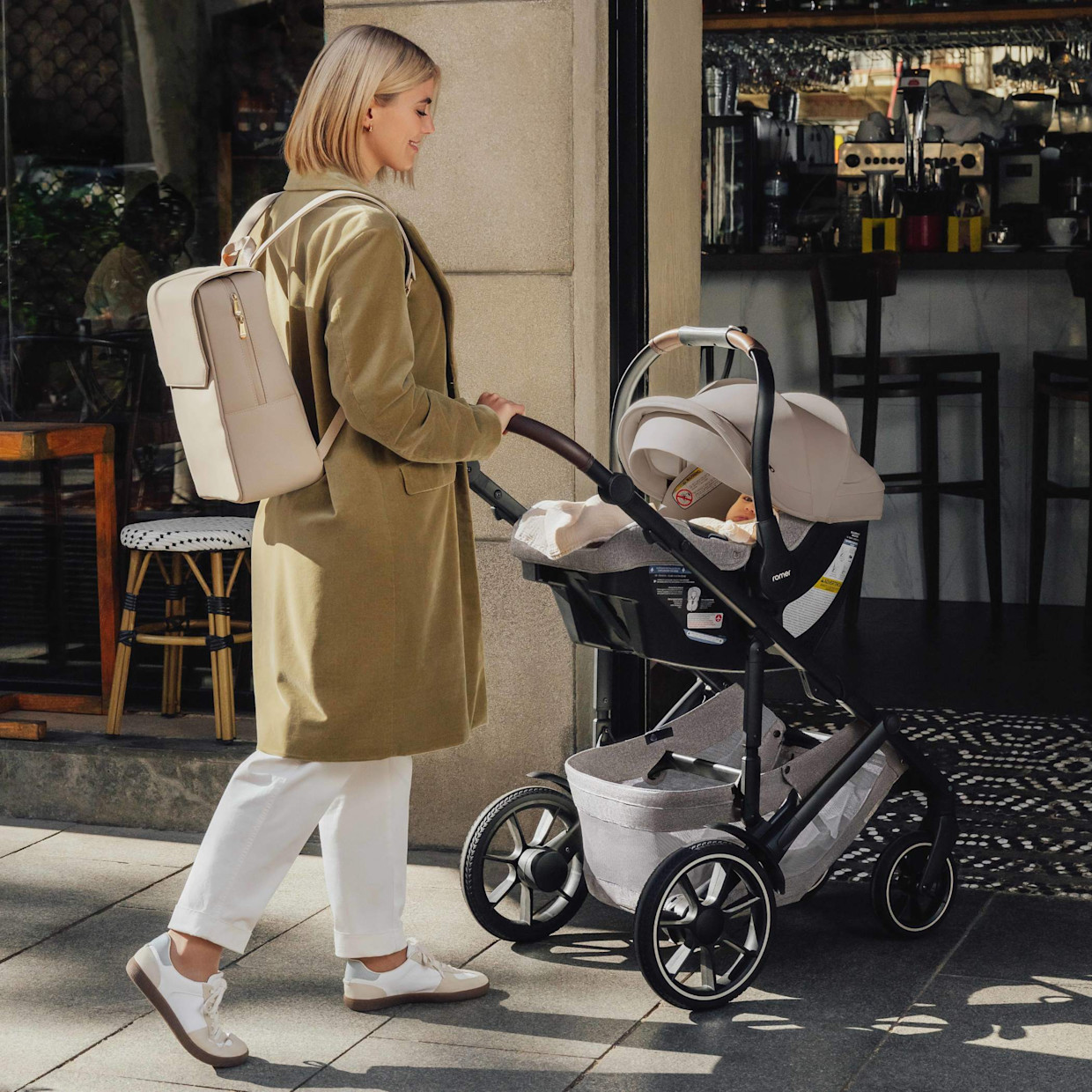 Romer Juni & Tura Travel System - Truffle.