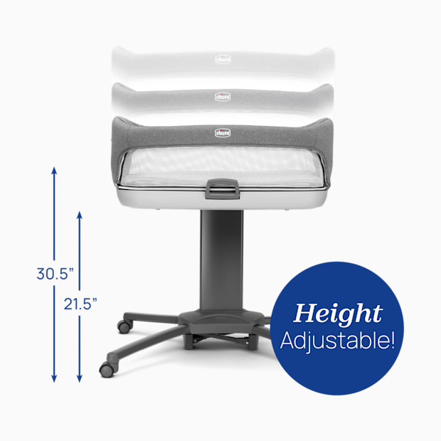 Chicco Close To You 3-In-1 Bedside Bassinet.