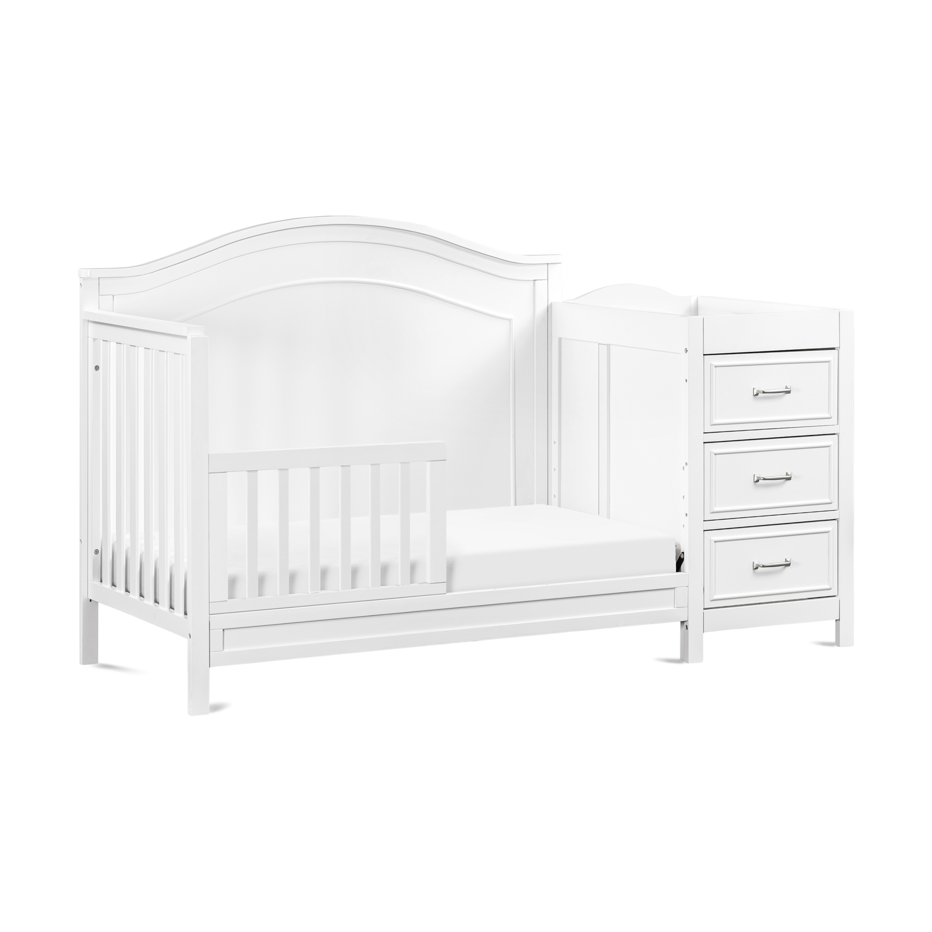 daVinci Charlie 4-in-1 Convertible Crib and Changer Combo - White.