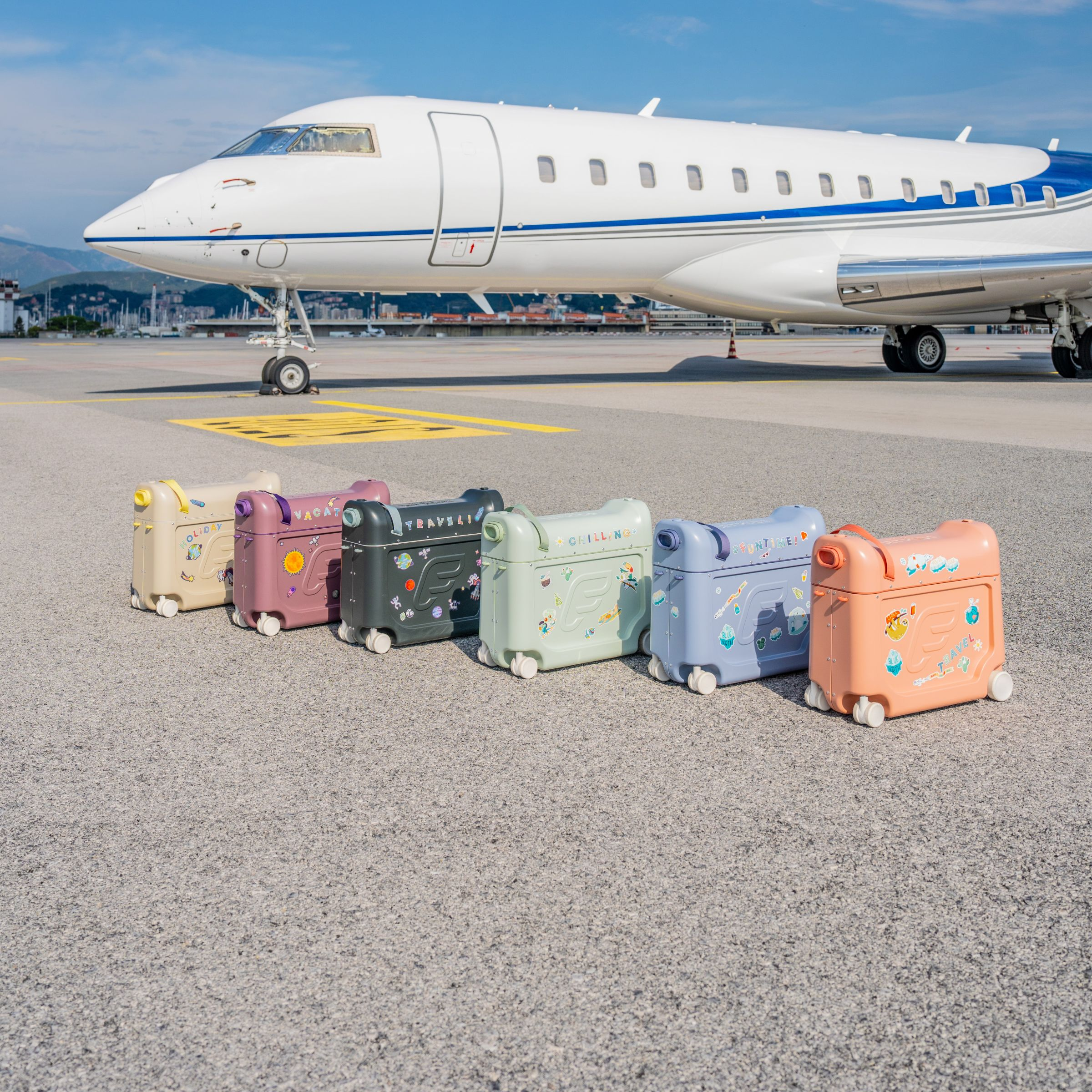 Stokke JetKids BedBox - Coral Pink.