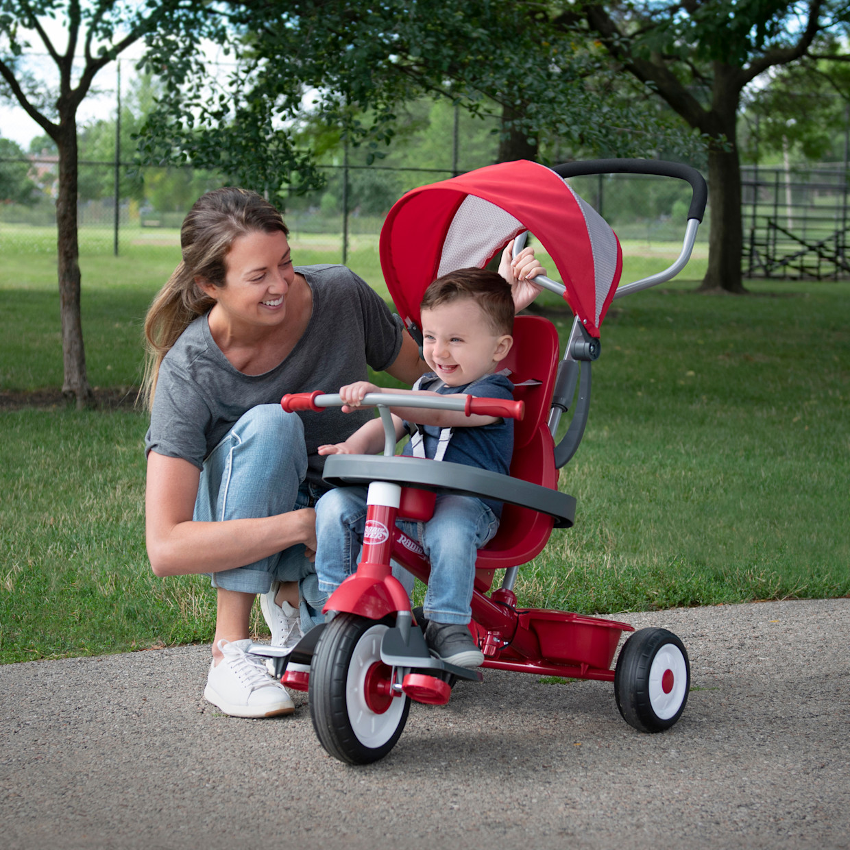 Radio Flyer 4-in-1 Stroll ‘N Trike - Red.