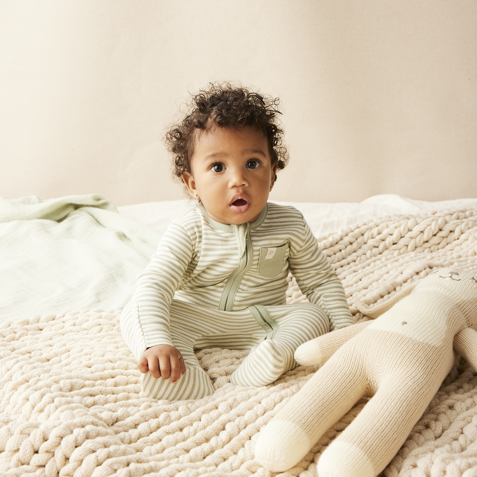 Tiny Kind The Head to Toe Organic 7 Piece Set - Sage Multi Leaf, 0-3 M.