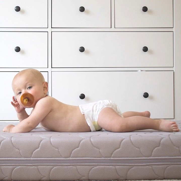 babyletto x Newton Baby Hudson Crib & Breathable 2-Stage Mattress Bundle.