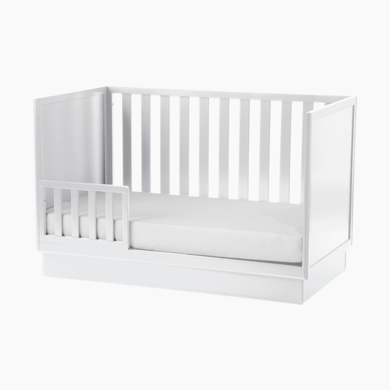 Little Seeds Toddler Slat Guardrail - True White.
