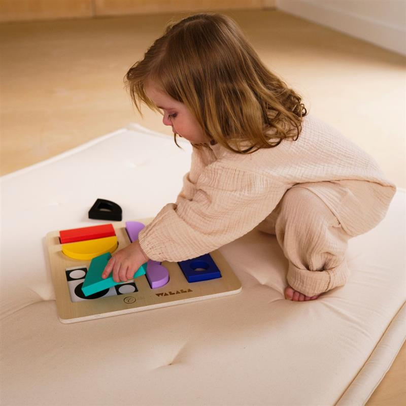 Etta Loves Wooden Puzzle Board - Etta Loves X Walala Studio.
