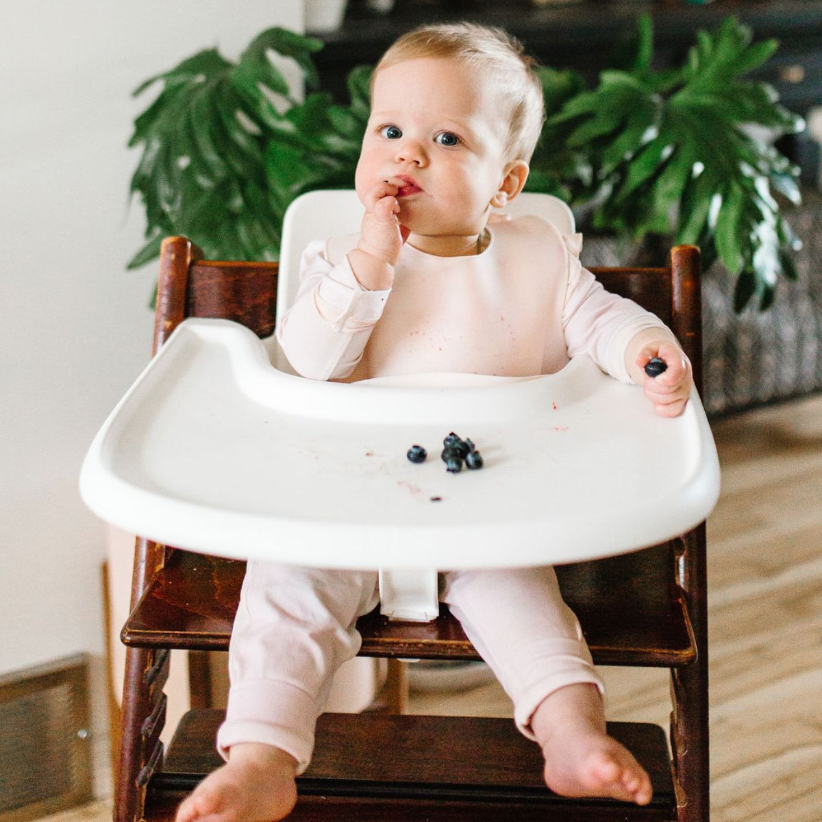 Loulou Lollipop Silicone Bib - Safari/Coconut Milk, 2.