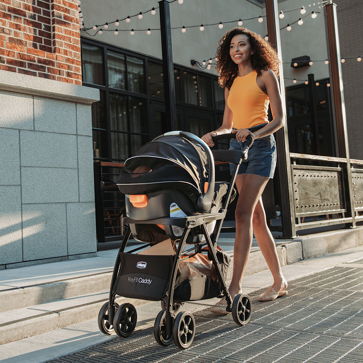 Chicco KeyFit Caddy Frame Stroller - Black.