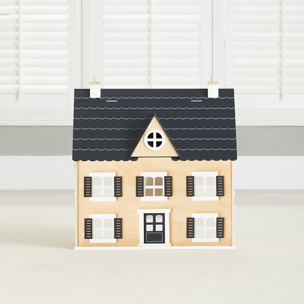 Wonder & Wise Dollhouse.