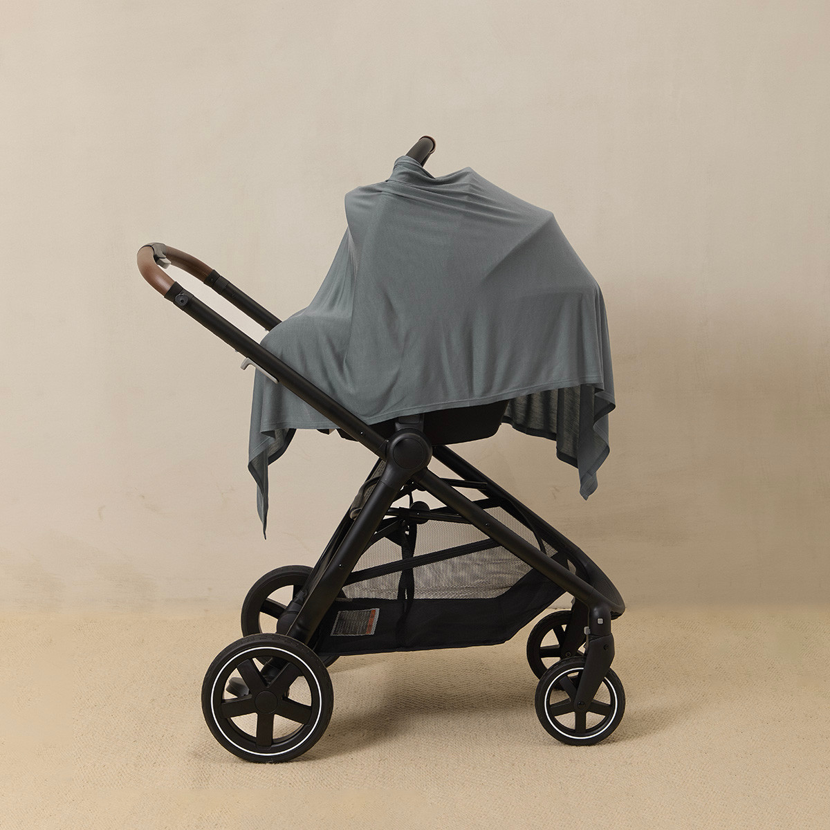 Solly Baby Nursing Cover - Orion.