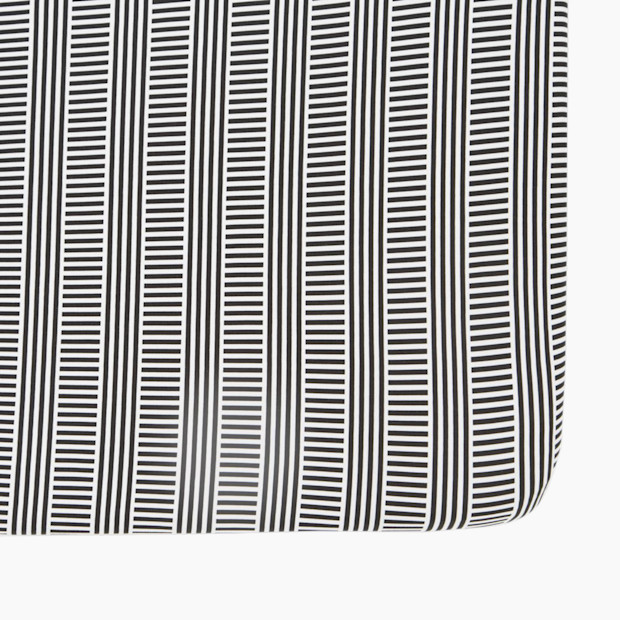 Oilo Studio Jersey Crib Sheet - Black And White.