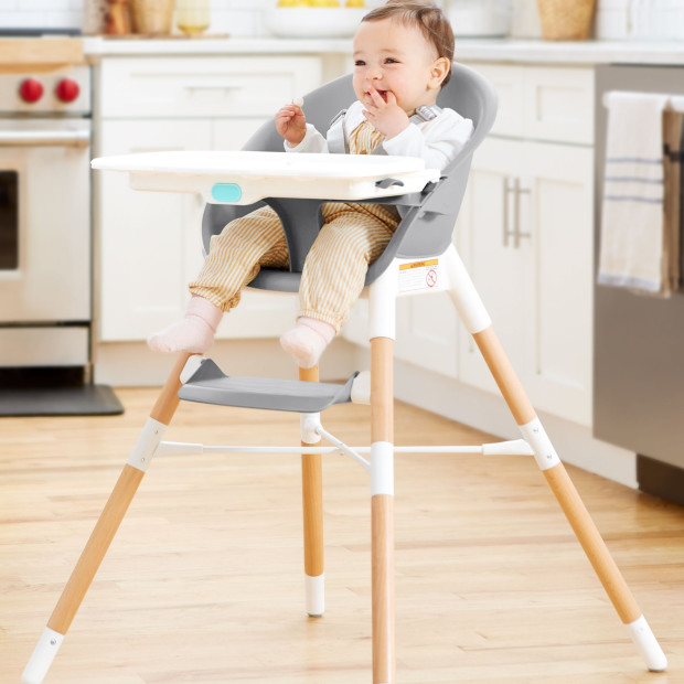 Skip Hop EON 4-In-1 Multi-Stage High Chair - Grey/White.