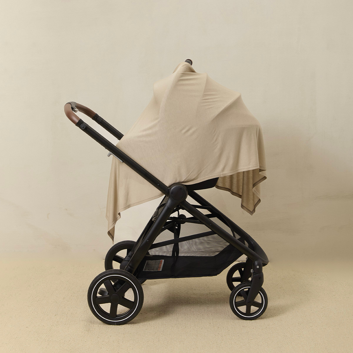 Solly Baby Nursing Cover - Taupe.