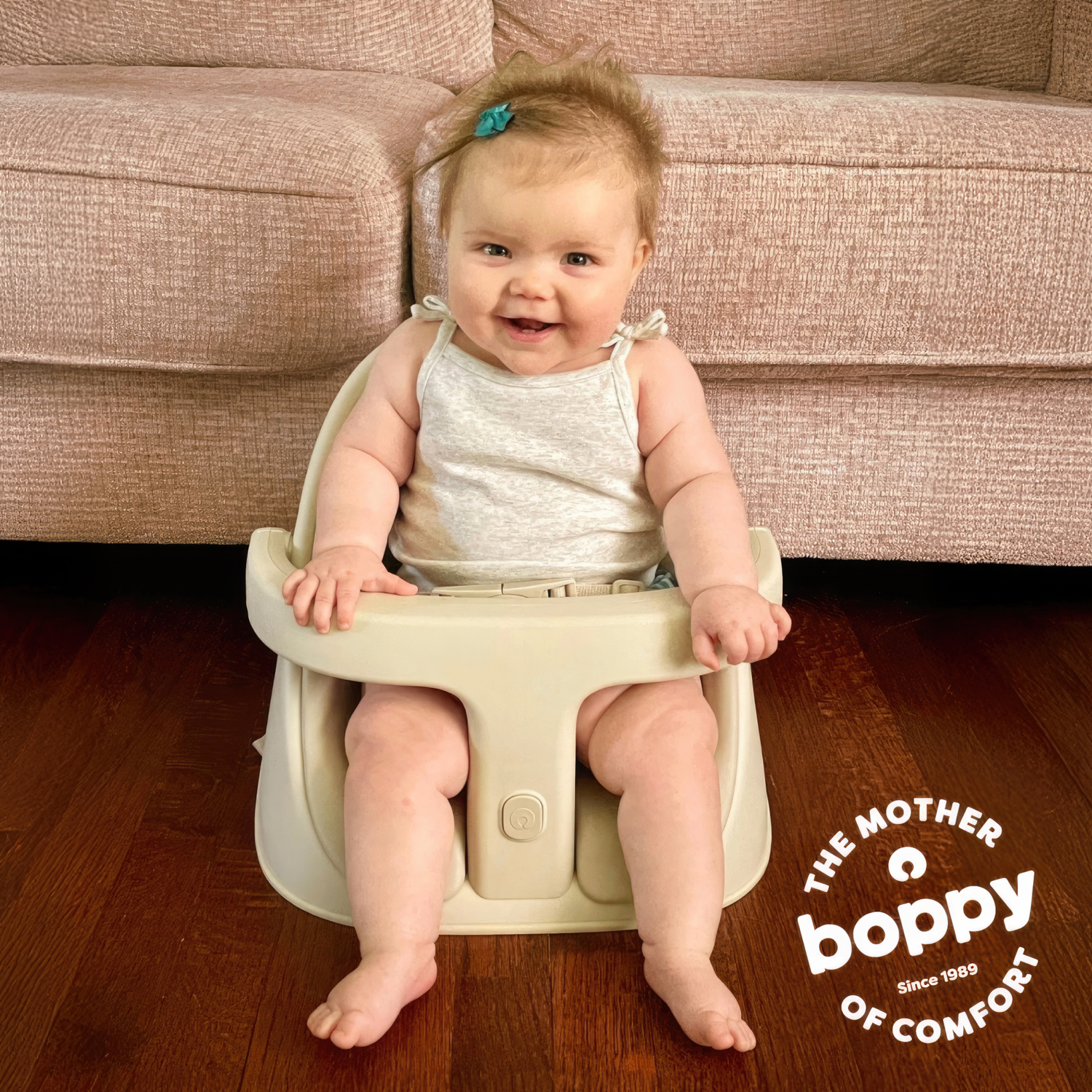 Boppy Proper Posture Seat - Oat.