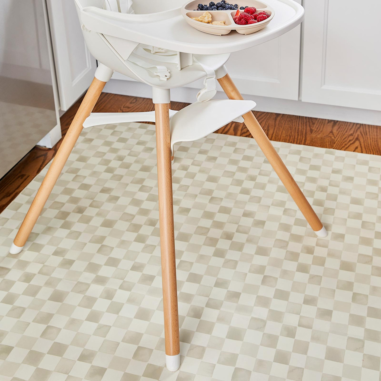 House of Noa Highchair Mat - Checker Almond, 48X48.