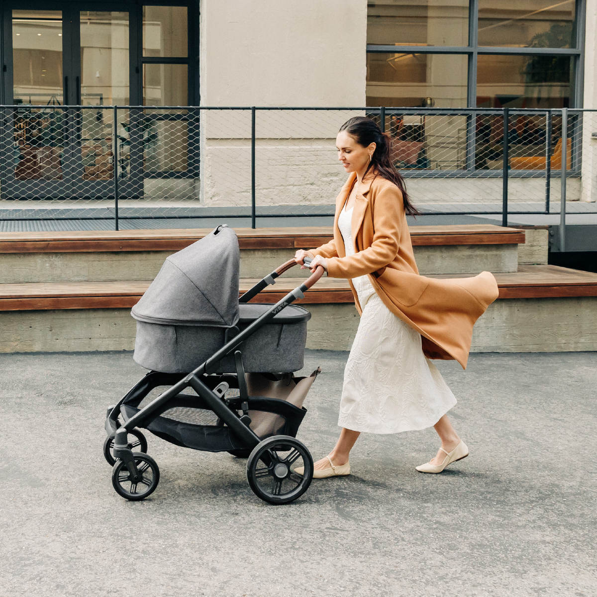 UPPAbaby Vista V3 Stroller & V3 Bassinet Bundle.