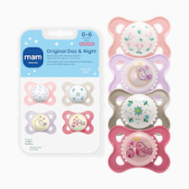 MAM Original Day & Night Pacifiers, Binky Pacifier for 0-6 Months, BPA-Free Silicone, Glows in The Dark, Best for Newborn Babies, Developed with Medical Experts, 4 Count Binkies