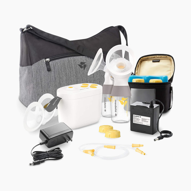 Medela Pump in Style with Max Flow Breast Pump Set with Tote Bag & Accessories.